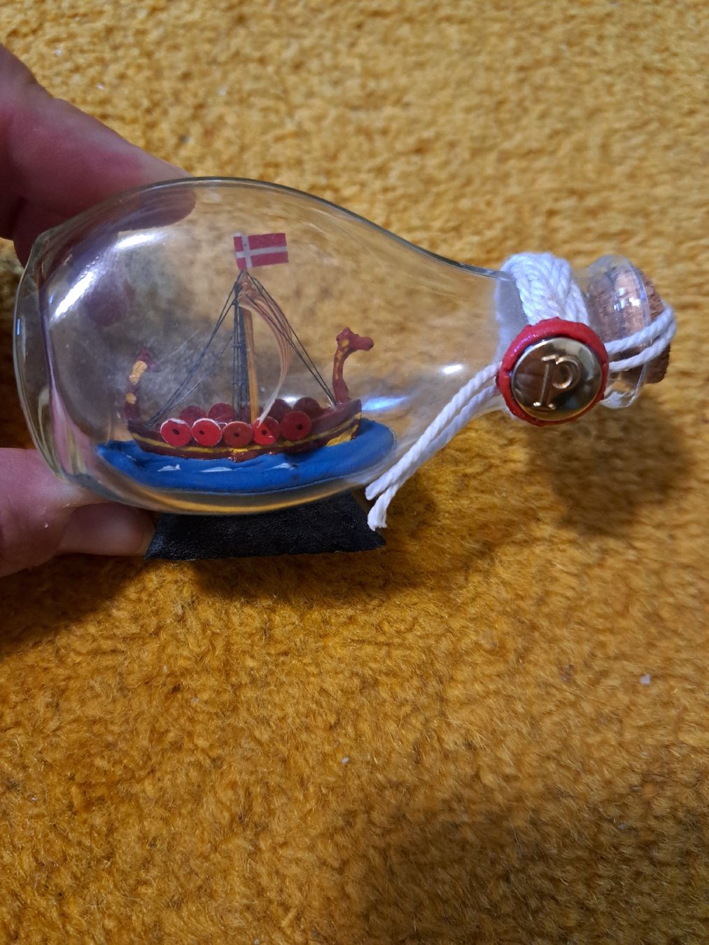 Tutte le decorazioni: Miniature d'un bateau viking  – Usato da La Roche FR venduto da seashellfan 1