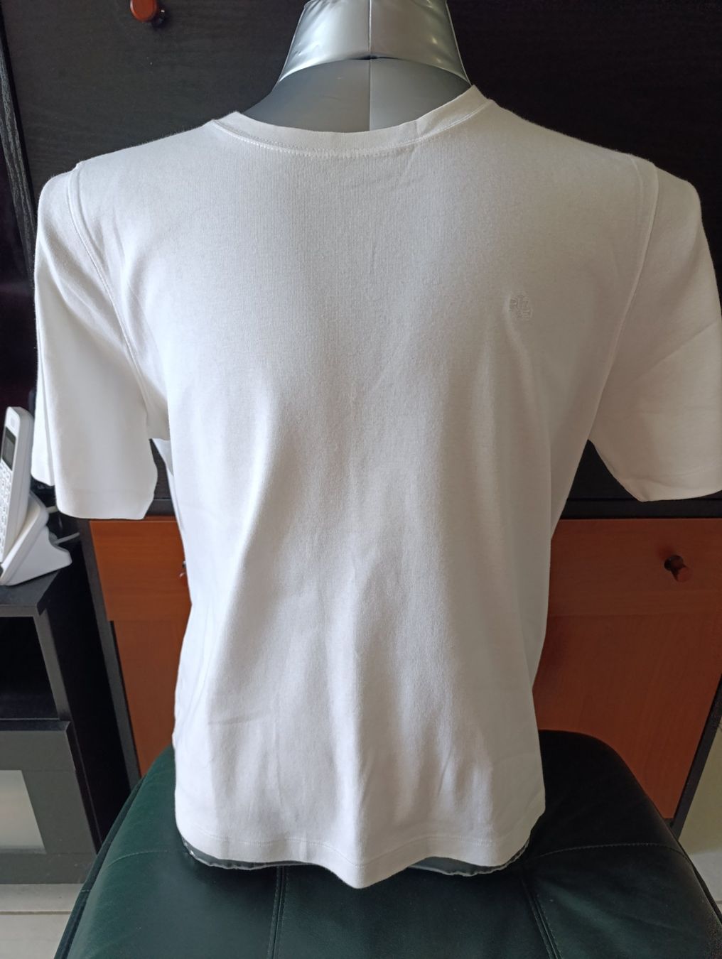 Ralph Lauren T-shirt: T-shirt Ralph Lauren – Usato da St-Cergue venduto da Neviana