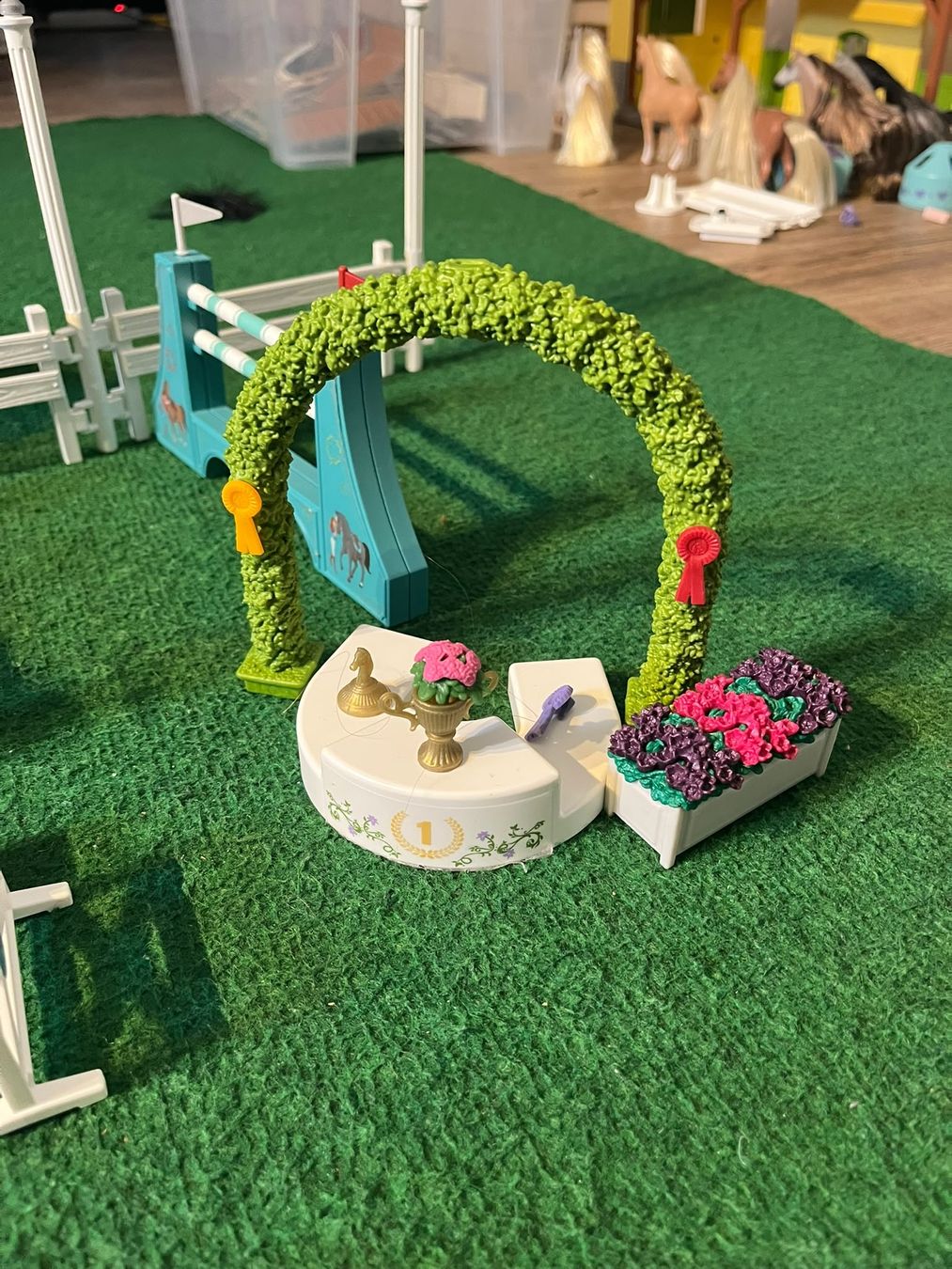 Schleich Spielzeuge: Schleich showjumping – Gebraucht aus Beinwil am See von limaalpha1986 2