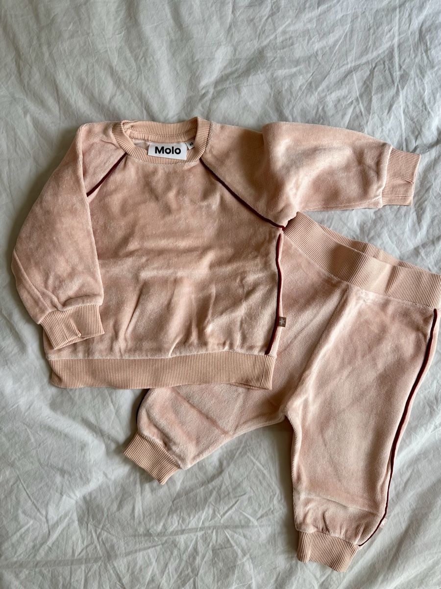 Molo Lotti & Set di vestiti: Molo set, size 68cm, like new – Usato da Zürich venduto da kalin_mon