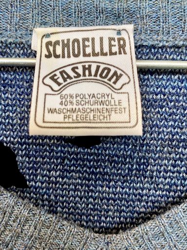 Lotti di vestiti: Schoeller Fashion Blauer V-Ausschnitt Pullover mit – Usato da Zug venduto da vinokilo 3
