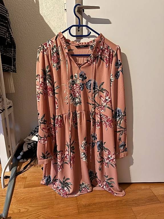 Vestiti: Vera Moda Kleid Rosa Grösse M – Usato da Pfäffikon SZ venduto da Melanie335