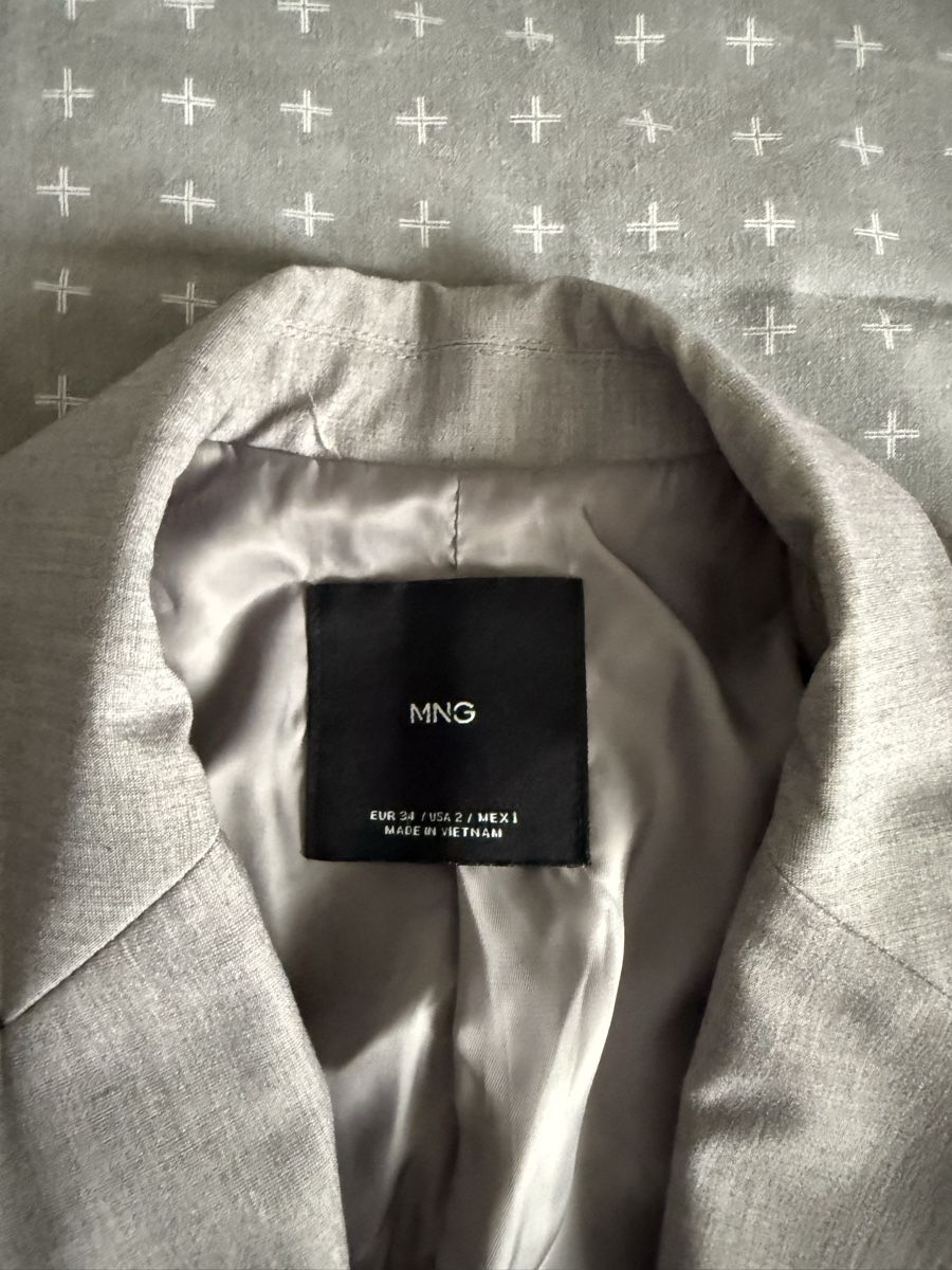 Mango Giacche: MNG BLAZER GR. 34 – Usato da St. Moritz venduto da ari_9fcv 2