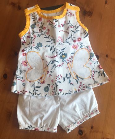 Set bébé fille/Baby-Set für Mädchen/Set per neonato bambina