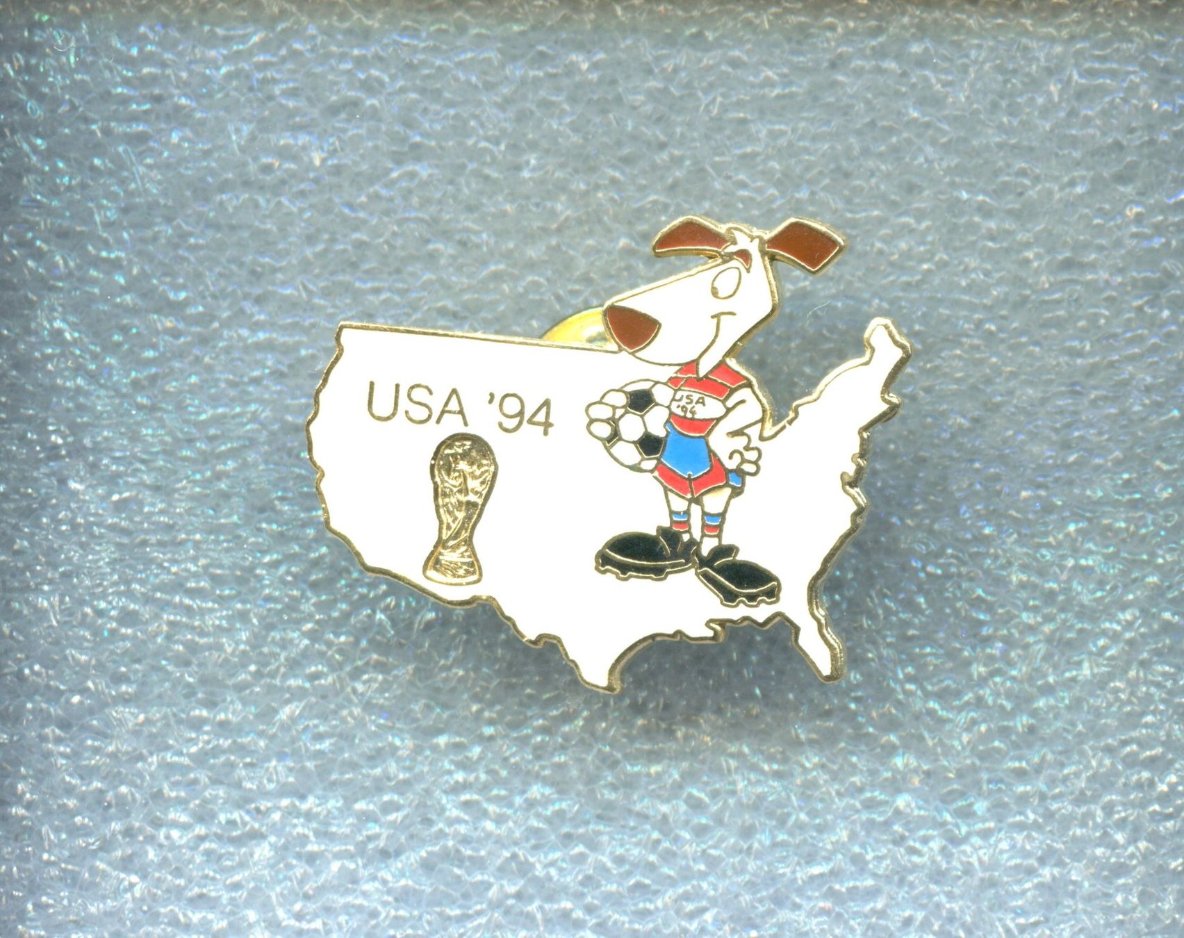 Placchette & Badge: FIFA USA '94 – Usato da Winterthur venduto da Sammleroase