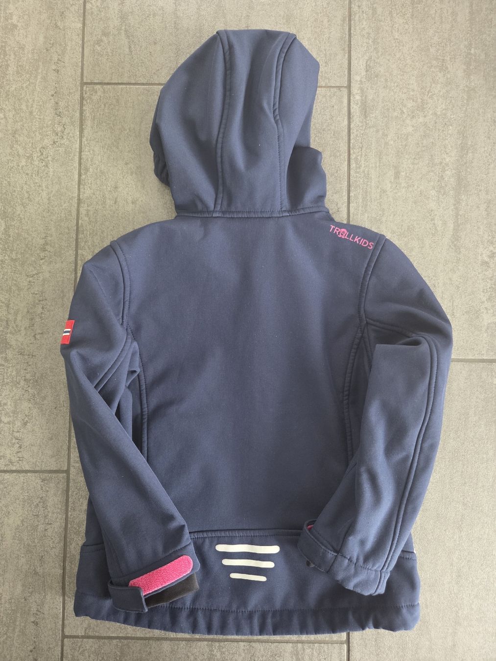 Trollkids Jacken & Mäntel: Kinder Softshelljacke Trollkids Grösse 110 dunkelblau – Gebraucht aus Hüntwangen von ManuM2014 1