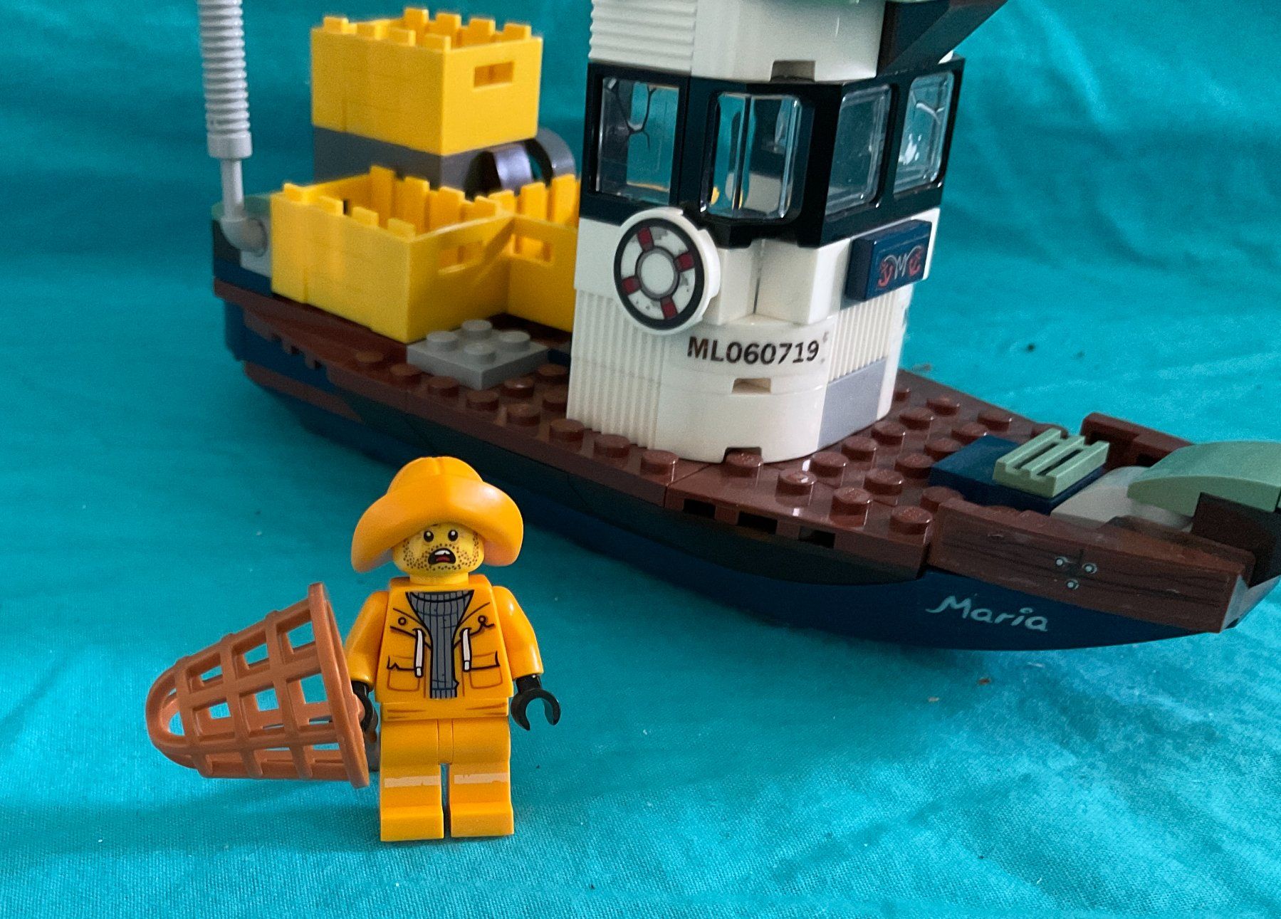 Lego Baukästen: LEGO Gekenterter Garnelenkutter - HIDDEN SIDE – Gebraucht aus Zürich von dela13 1
