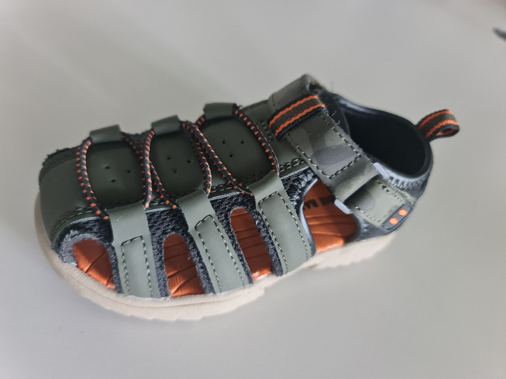 Bauer Chaussures garçon: Eddie Bauer Sandalen, Grün/Orange, Grösse 25/26 oder US 7, N – Neuf avec emballage d'origine à Noflen BE par vco_hnn7 4