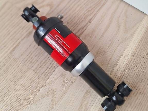 Swiss Pezzi di ricambio: DT Swiss Dämpfer SSD 210 MTB 26 – Usato da Elgg venduto da Delirium_Mountains 3