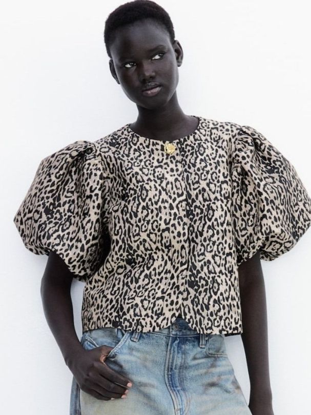 H&M Camicette: HM - Bluse mit Ballonärmeln – Usato da Zürich venduto da Nala2811