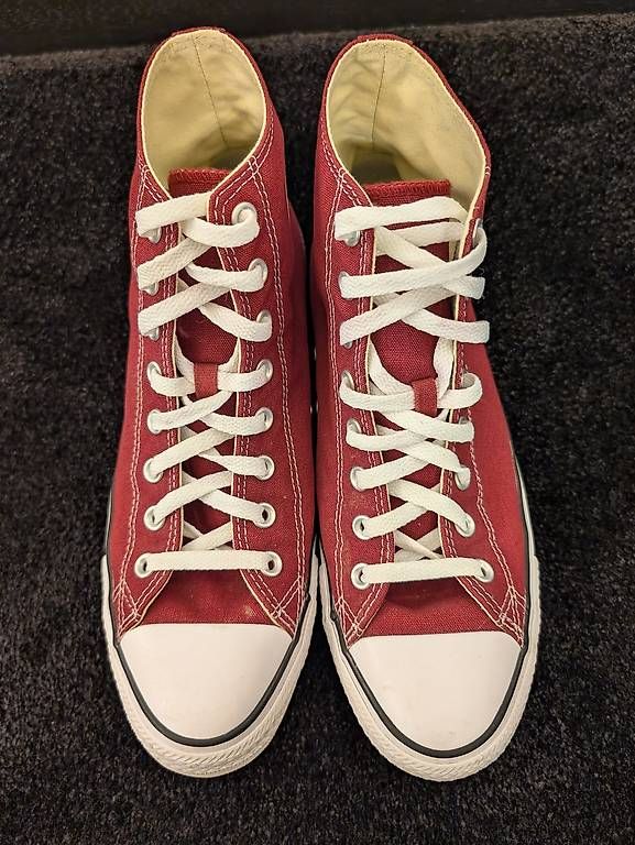 Converse Scarpe da uomo: Converse Chucks bordeaux Gr.44 – Nuovo (secondo la descrizione) da Teufen AR venduto da Zoolookoli 1
