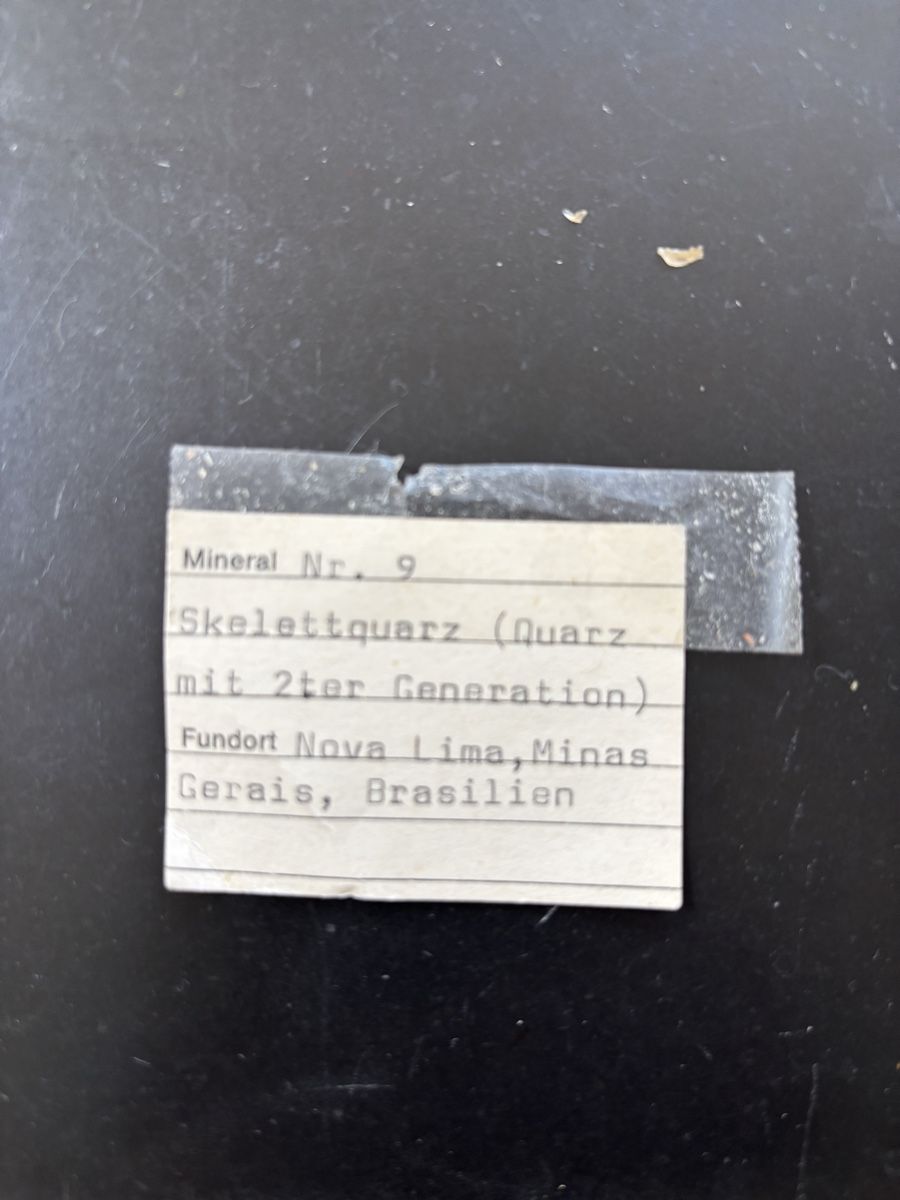 Mineralien & Heilsteine: Skelettquarz ca9x5x5cm 170g – Gebraucht aus Zürich von mbi_5bsz 4