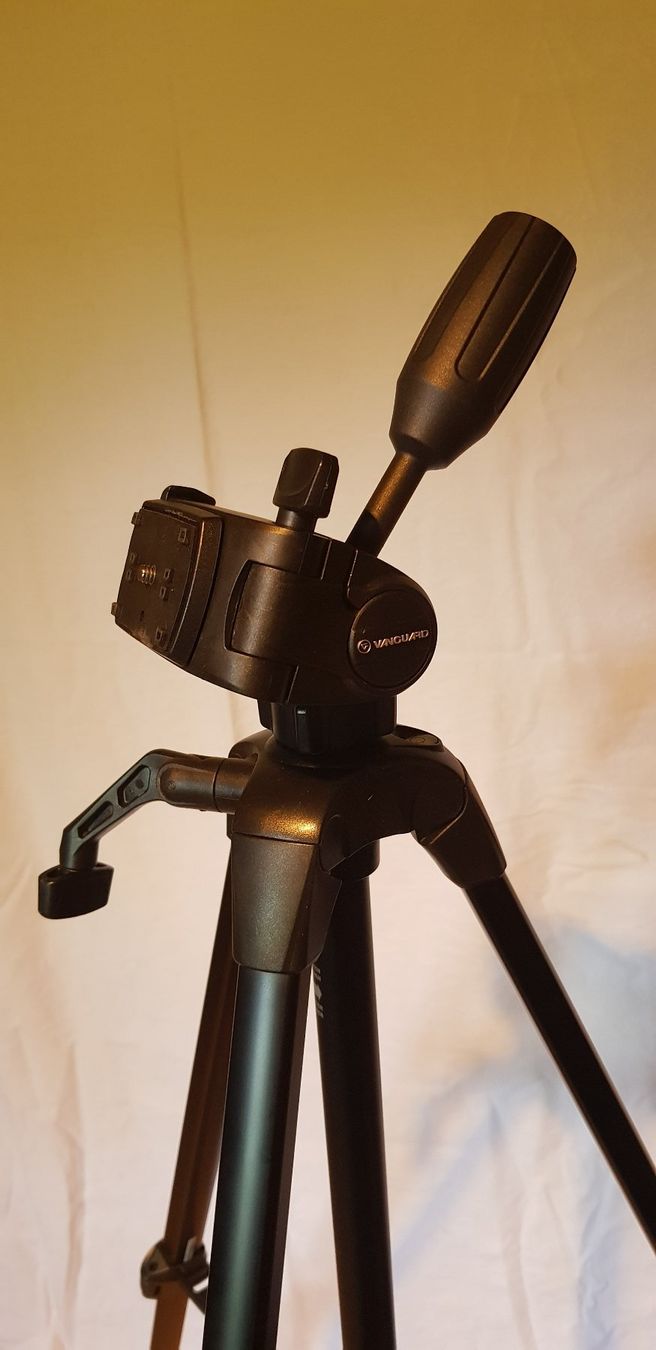 Supporti a parete: Fotostativ Vanguard Mak 233 – Usato da Heimiswil venduto da triskeli 5