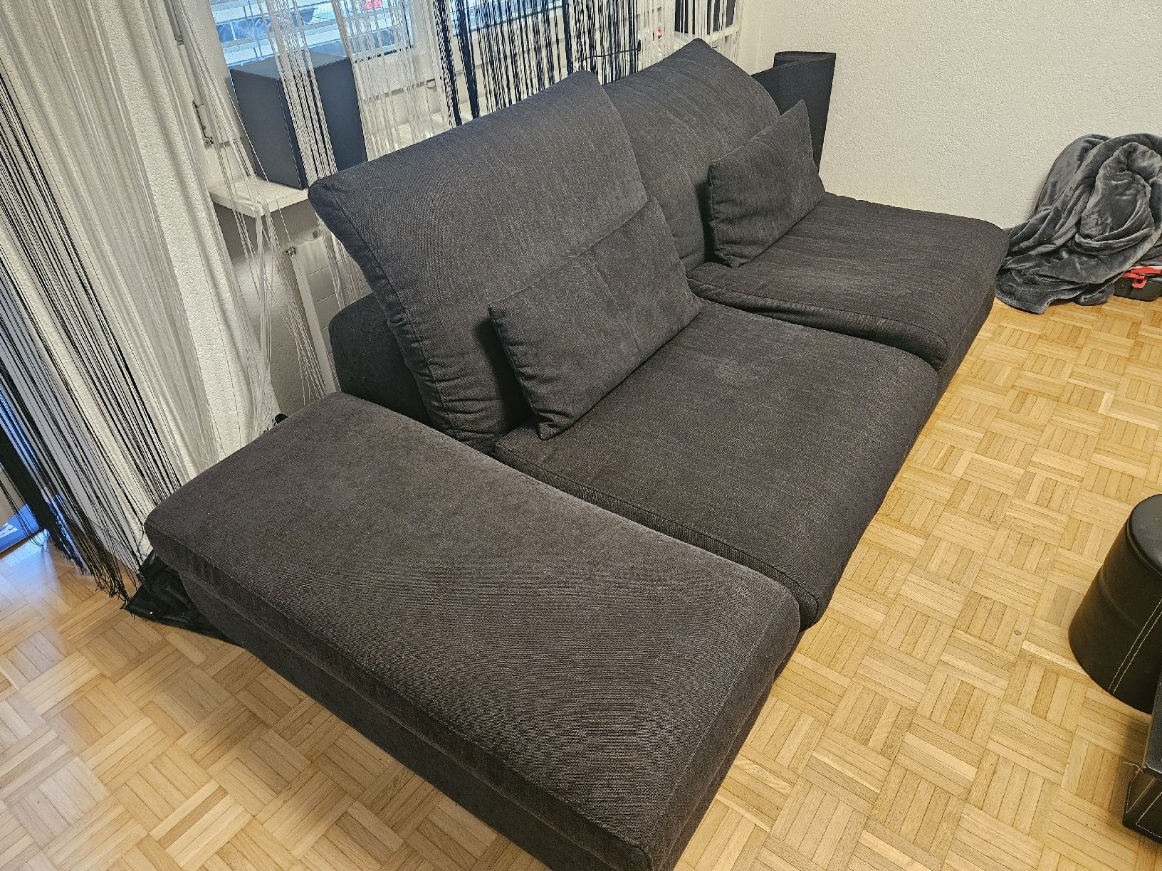 Divani: Gemütliches sofa mit Hocker, anthrazit – Usato da Dielsdorf venduto da fasttrade01 1