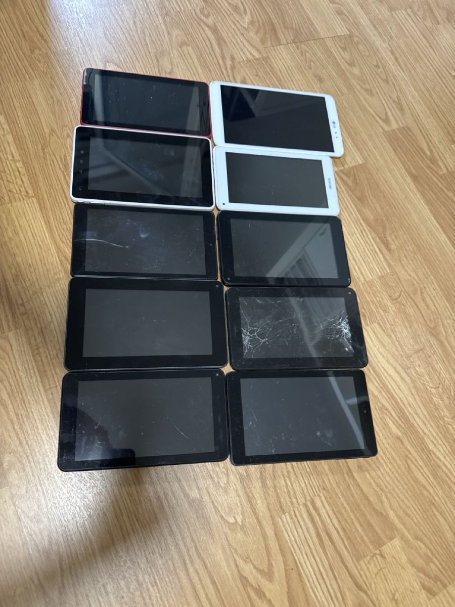 Tablet PC: 10 Tablet Mix different sizes   – Difettoso da Riehen venduto da Top-Quality 2