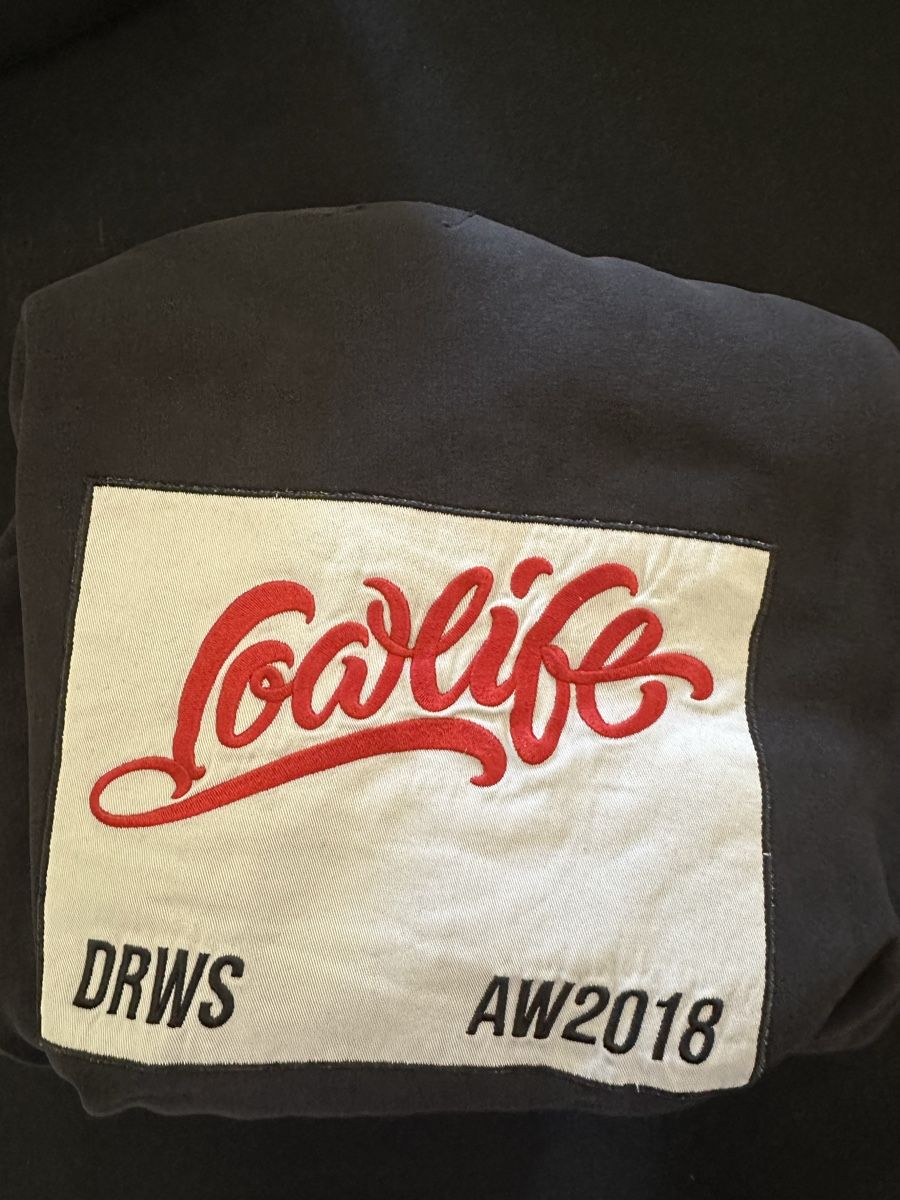 Pulls & Sweat-shirts: 5x Pullover, Low Lights, Favela Studios, Leftlane, Lowlife – D'occasion à Frenkendorf par Lele2110 1