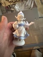 Seltene Porzellanfigur Mädchen mit Gänsen - Sammlerstück