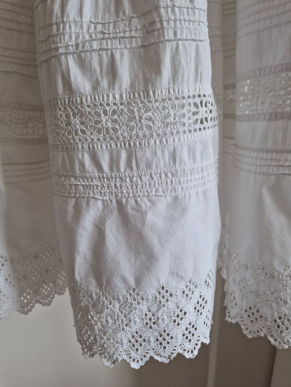 Costumi: Antikes Kleid, Nachthemd weiss mit Spitze – Usato da Bern venduto da aronari 2