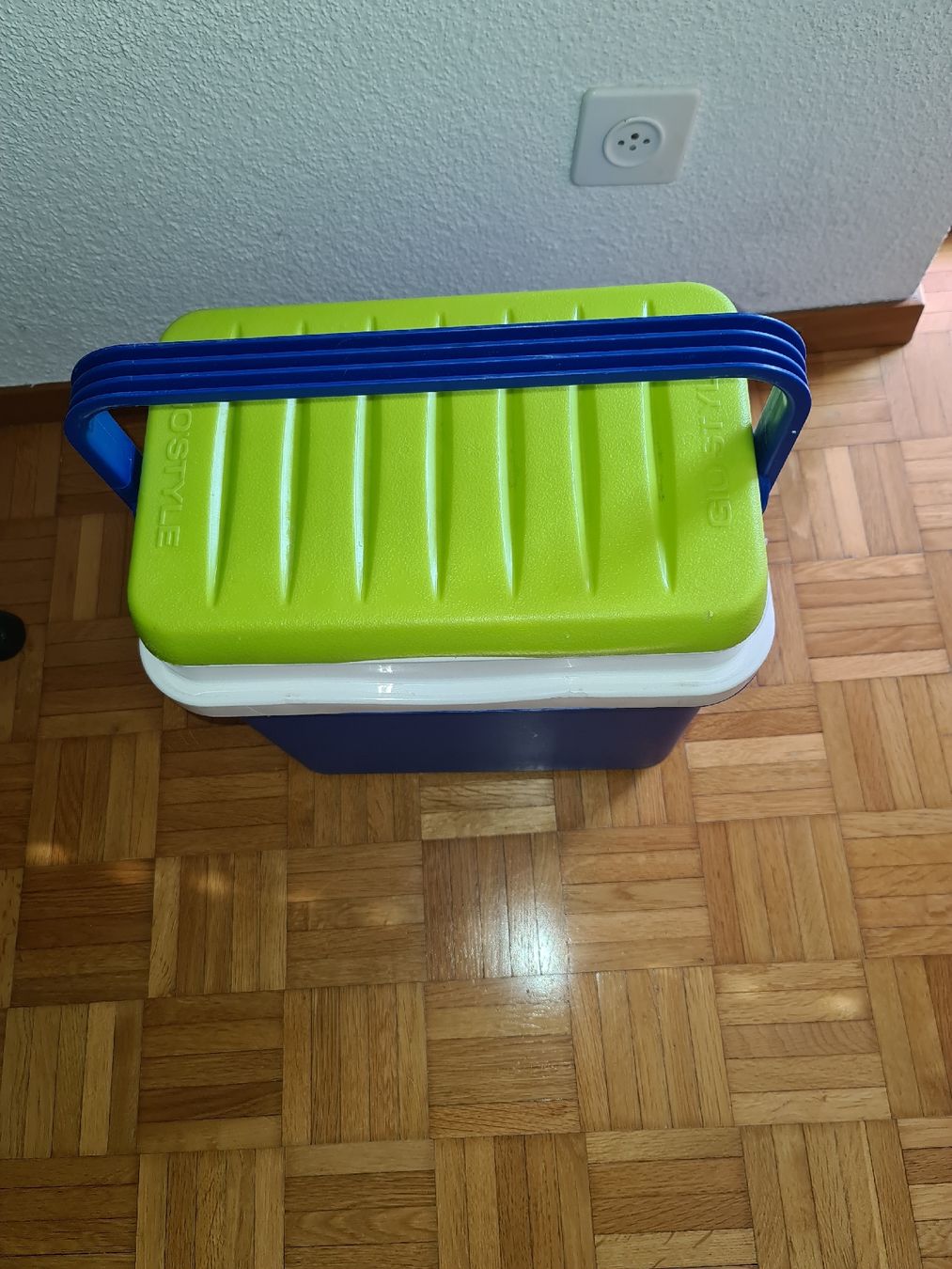 Kühlschränke & Kühlen: GIO'STYLE Kühlbox – Gebraucht aus Thun von erh_fs86 1