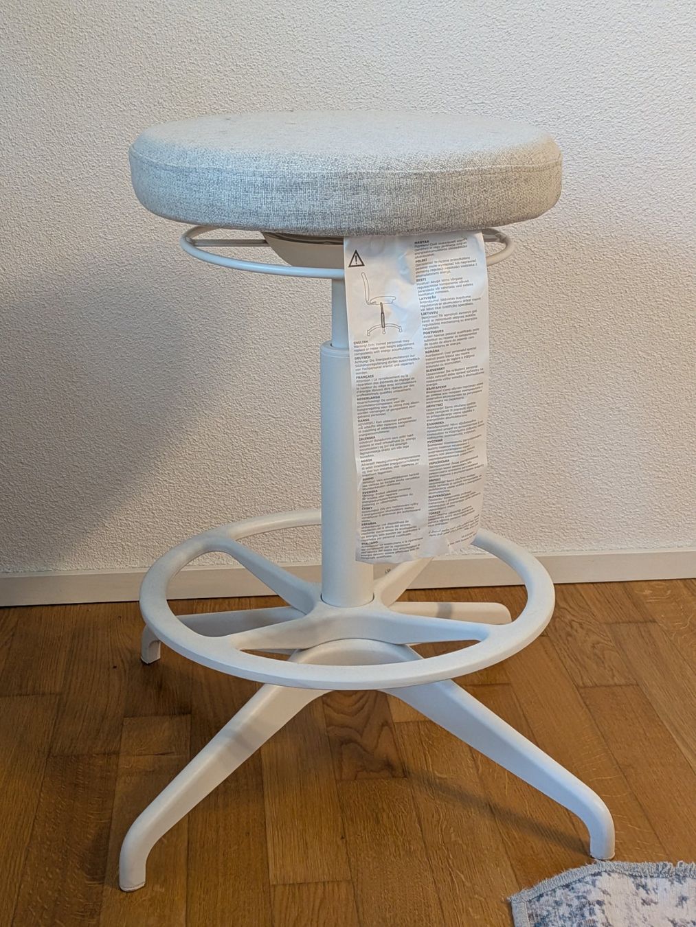 Ikea Sgabelli: Ikea Hocker - Lidkullen – Nuovo (secondo la descrizione) da Windisch venduto da kor_5lrx 1