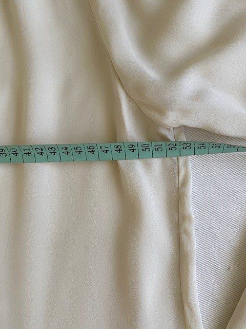 Blusen: Seidenbluse ab CHF 1,- – Gebraucht aus Adligenswil von Propylon 2