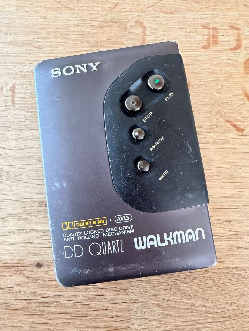 Sony Tragbarer Mediaplayer: Walkman Sony WM-DD22 Quartz – Defekt aus Nänikon von marcusg70