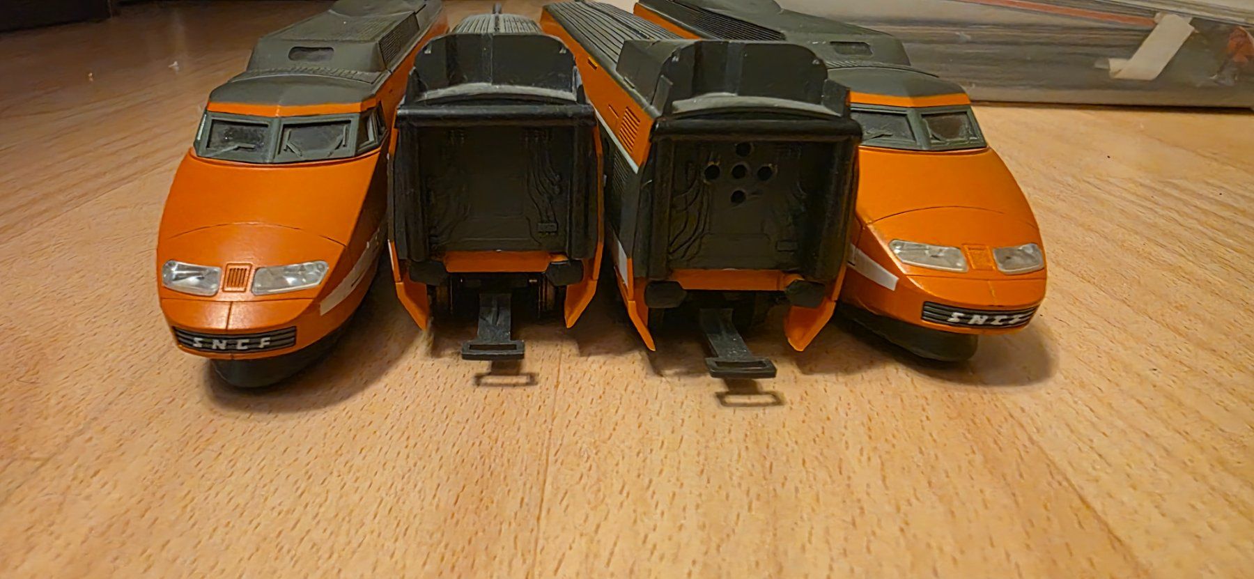Lima Modelleisenbahnen: Lima TGV HO/DC ananlog – Gebraucht aus Hochfelden von Danizh0 5