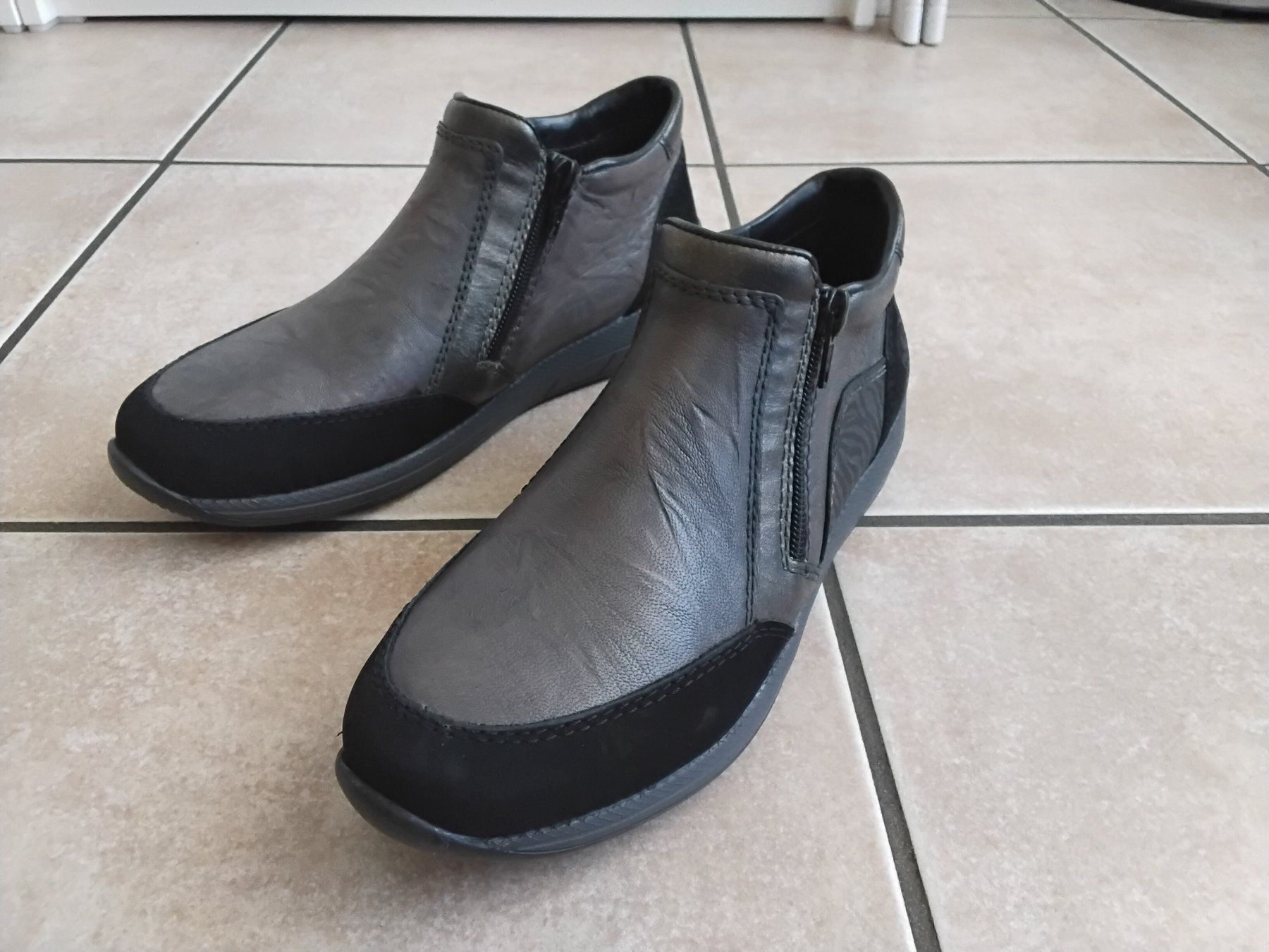 Rieker Damenschuhe: Bottines d'hiver grises, pointure 38 - Rieker – Neu (gemäss Beschreibung) aus chêne-bourg von patty190