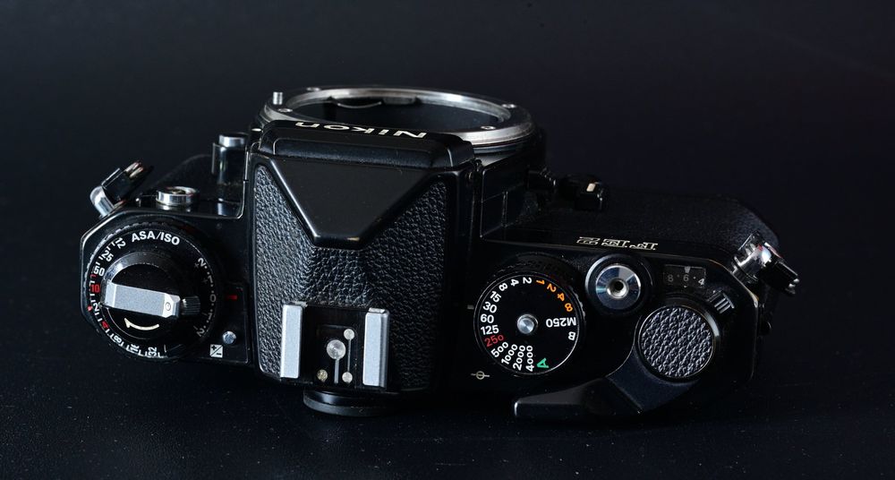 Nikon FE2 