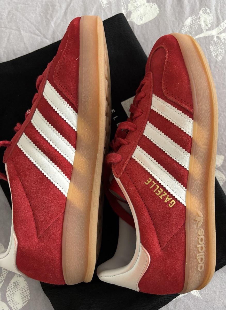 Rote Adidas Gazelle Sneaker (Nuovo (secondo la descrizione)) a Dietwil per  CHF 43  solo ritiro | Acquista su Ricardo