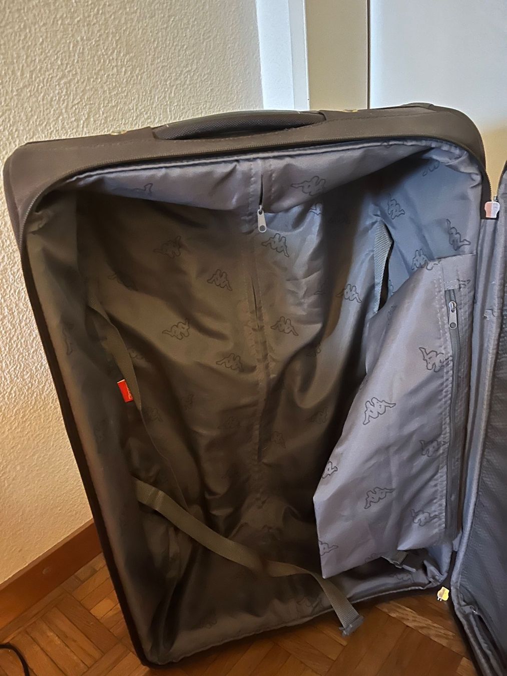 Kappa Valigie: Rollkoffer Kappa – Usato da Zürich venduto da d24zu 3