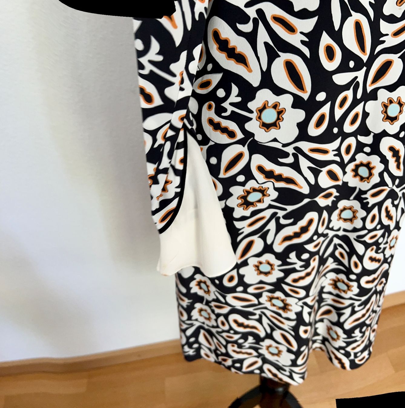 Dorothee Schumacher Kleider: Seidenkleid von Schumacher Gr. 36 – Neu (gemäss Beschreibung) aus Binningen von criss-cross 6