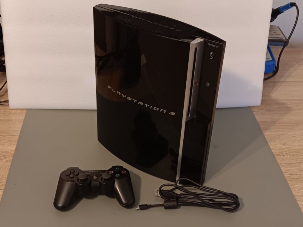 Sony PlayStation 3 FAT (CECHL04) – 1TB – inkl. Controller (Gebraucht ...