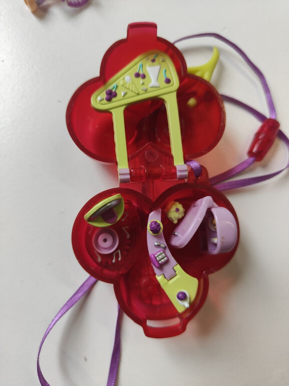 Polly Pocket Giocattoli: Polly Pocket Cherry Mattel – Usato da alikon venduto da creativia 2