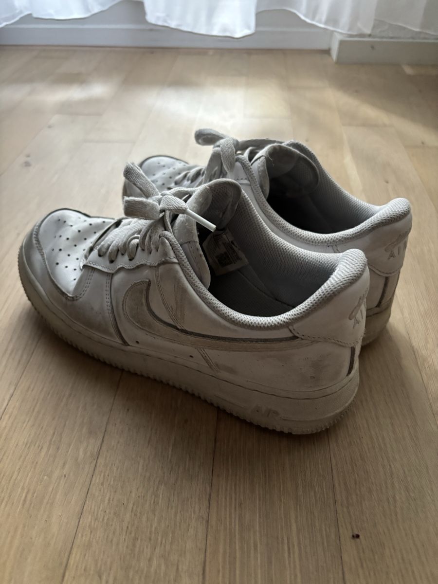 Nike Chaussures hommes: Used Nike AF1 – Défectueux à Strengelbach par Flobabo 2