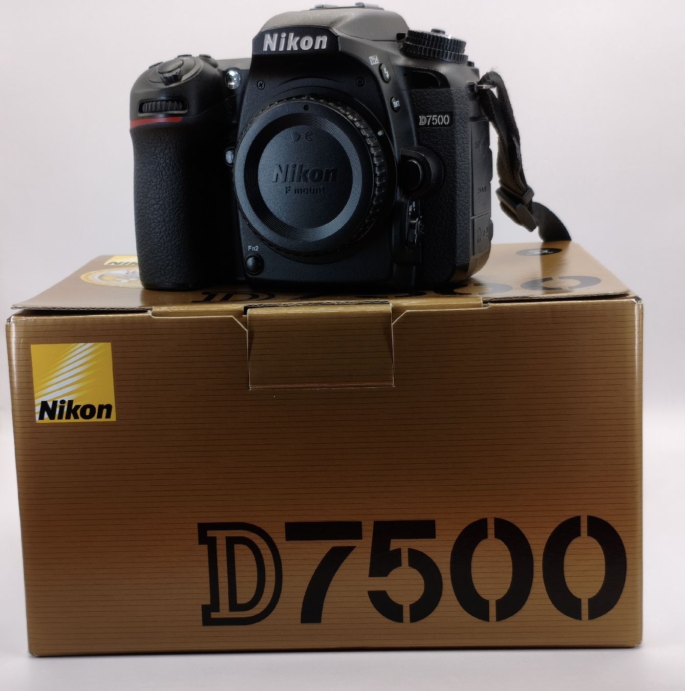 Nikon Kamera: Nikon d7500 – Neu (gemäss Beschreibung) aus Arbon von Sed_9bj9
