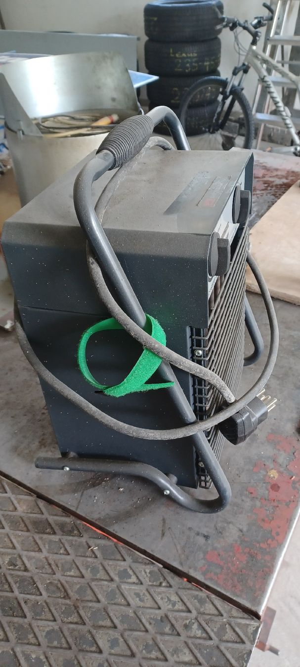 Ekström Radiatori: Heizlüfter EKSTRÖM   400 Volt – Usato da Zihlschlacht venduto da archenoah01 1