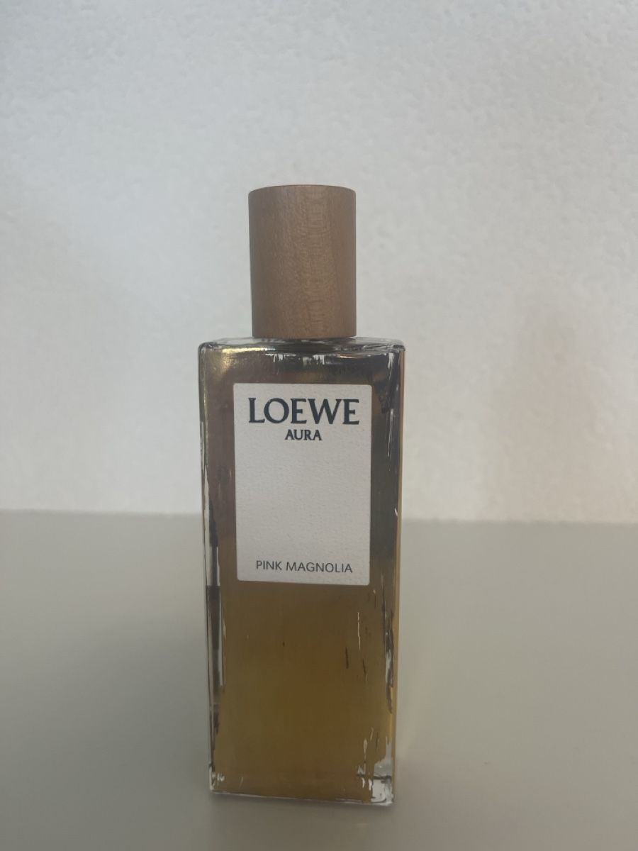 Loewe Profumi & Eau de Toilette: Parfum Loewe Aura Pink Magnolia – Usato da Cousset venduto da mar_7vgg