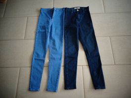 TOPSHOP 2 x JEANS GR.W26/L30 NEUWERTIG