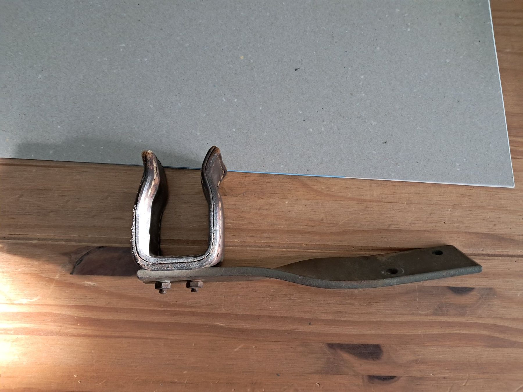 Altro in Decorazioni & Accessori: Support fusil – Usato da les brenets venduto da Laguille