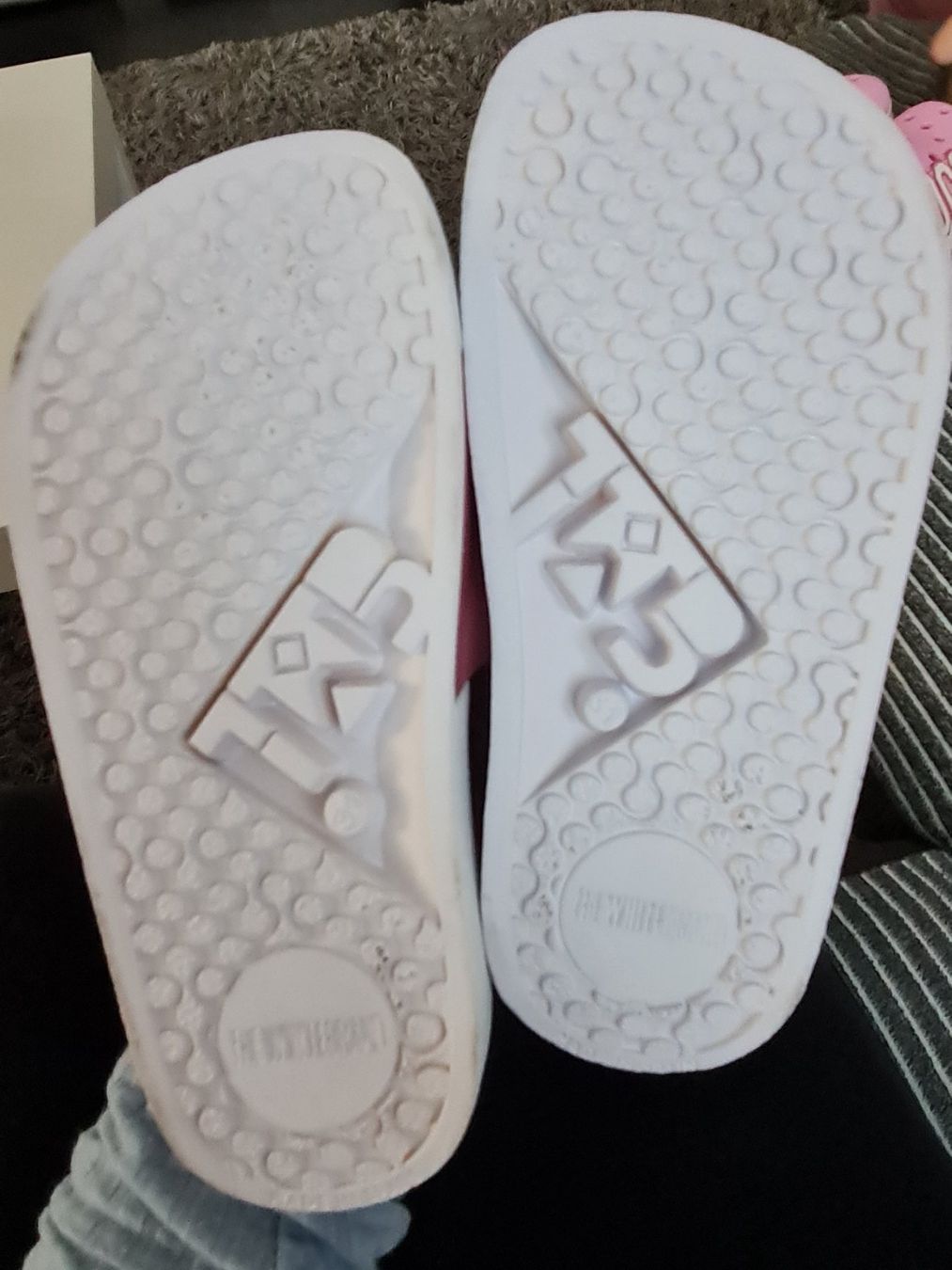 Scarpe per ragazze: Badesandale  NEU – Usato da Ehrendingen venduto da Ince2016 1