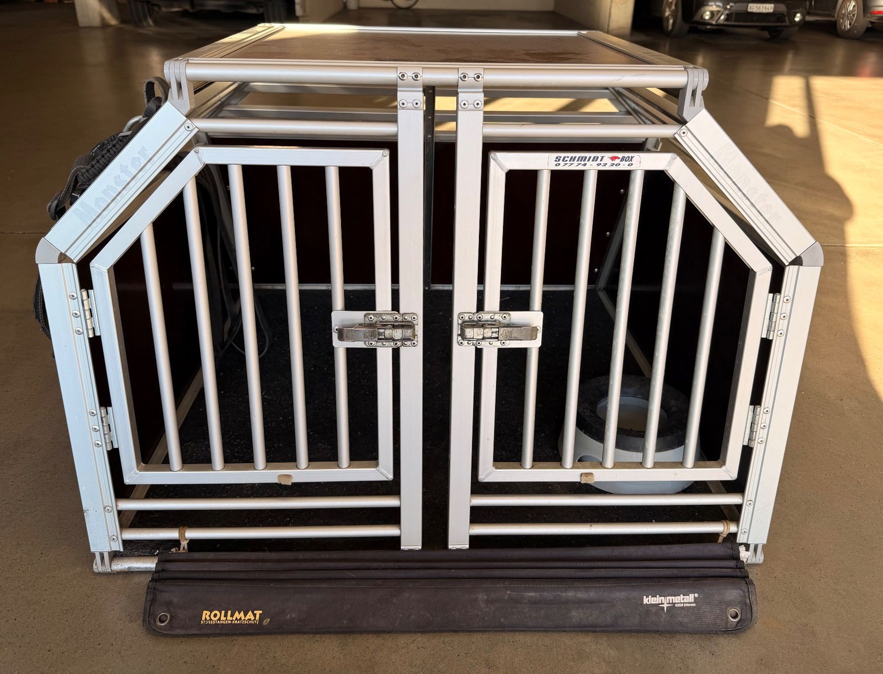 Cages, transport & sécurité: Schmidt Doppelhundebox – D'occasion à Klingnau par Blackrino