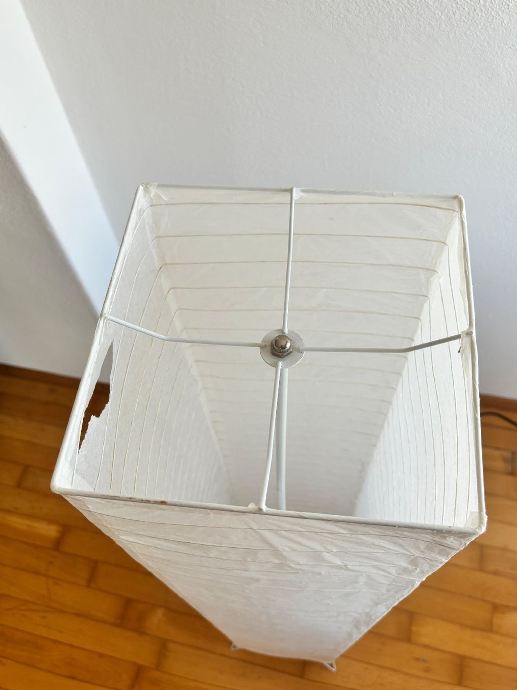 Lampes: Stehlampe Papier weiss rechteckig – D'occasion à Rapperswil SG par Yewgeni 5