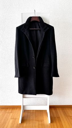 Schwarzer Mantel, elegant, Grösse 48