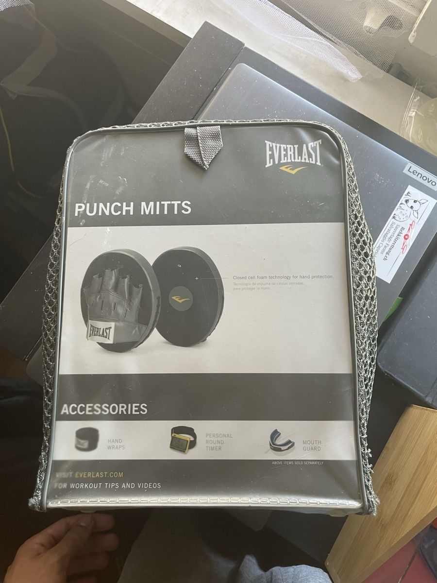 Everlast Gants & mitaines : Everlast Punch Mitts / Box-Pratzen – D'occasion à Schmitten FR par sap_f6vy