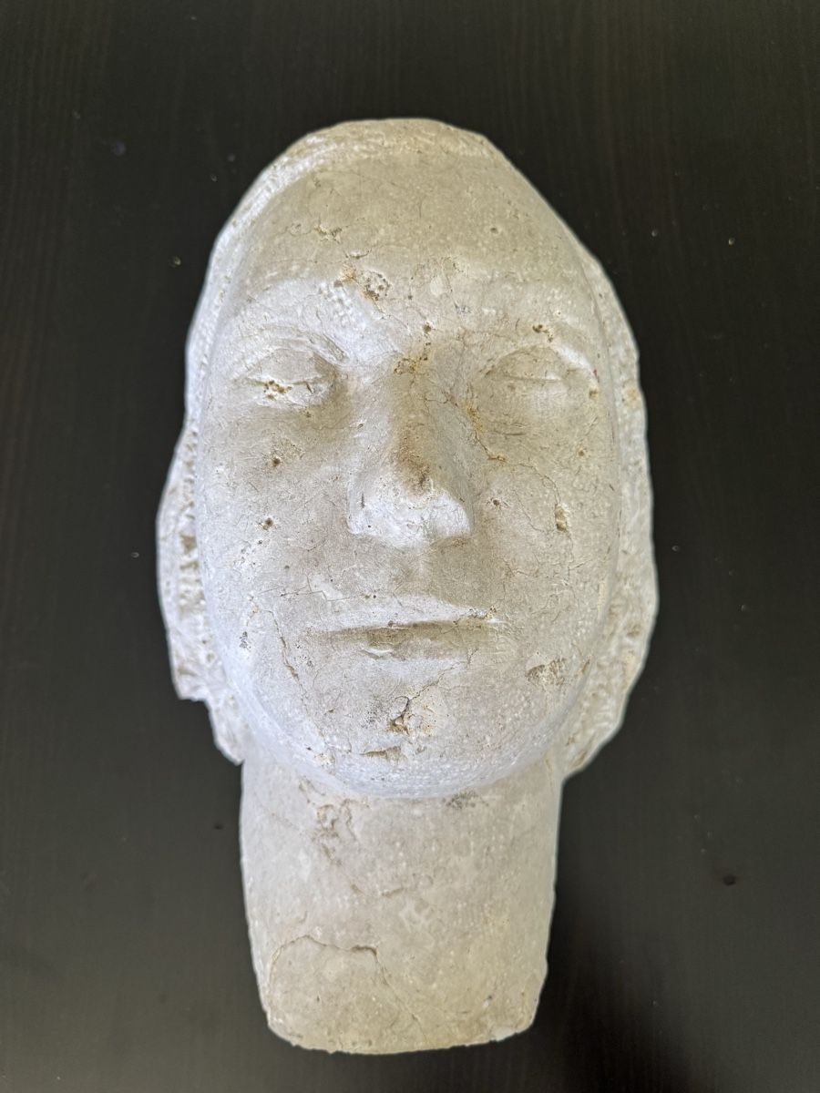 Sculture & Statue: Abstrakte Kopfskulptur aus Dolomit – Usato da Buchs AG venduto da ChrizZa