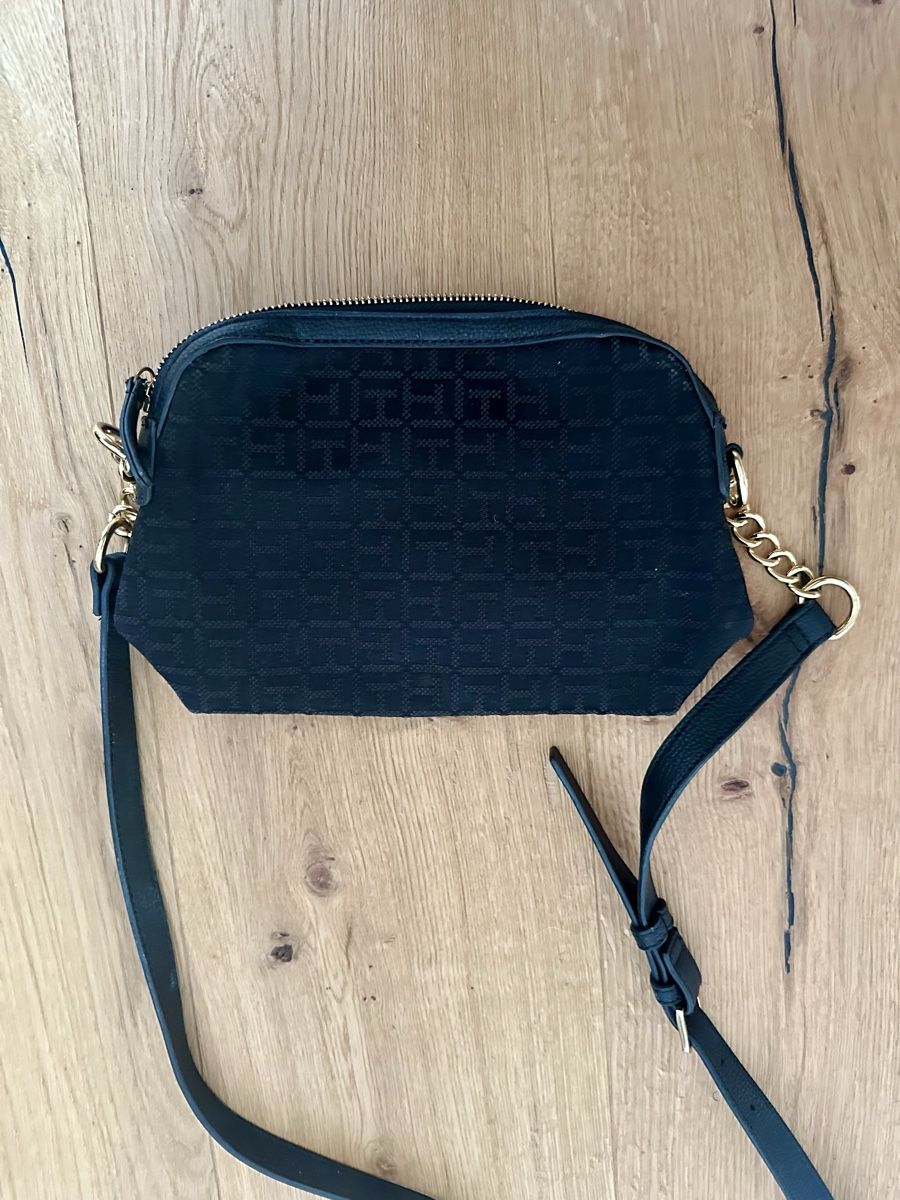 Tommy Hilfiger Borse da donna: Tommy Hilfiger Crossbody Bag – Usato da Kilchberg ZH venduto da kku_pv69 3