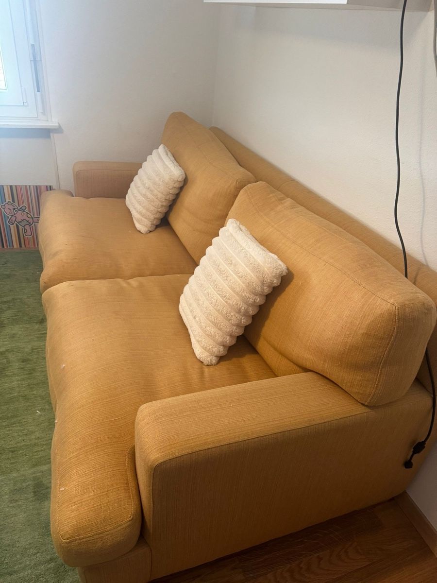 Divani: Sofa – Usato da Lausanne venduto da jjt_6mq8
