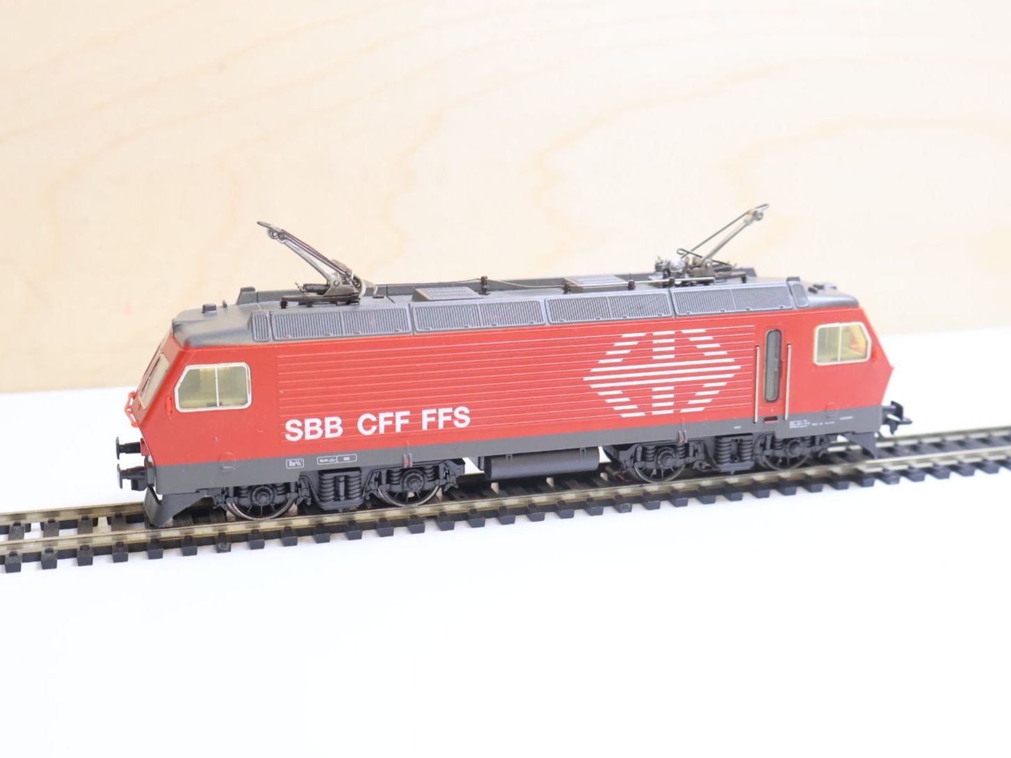 Märklin Modellini di ferrovie: Märklin Digital - SBB Re 4/4 E-Lok - H0 – Usato da Winterthur venduto da Monstera