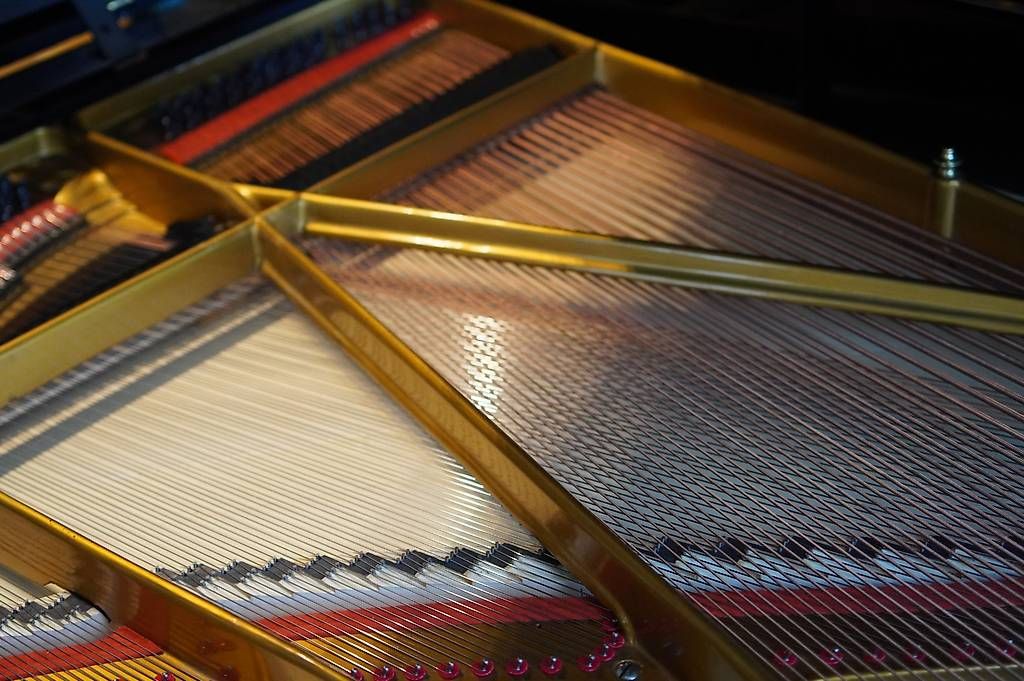 Strumenti musicali: Flügel Grotrian Steinweg 170 – Usato da Küttigen venduto da PianoSarbach 1